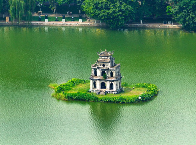 Hoan Kiem Lake
